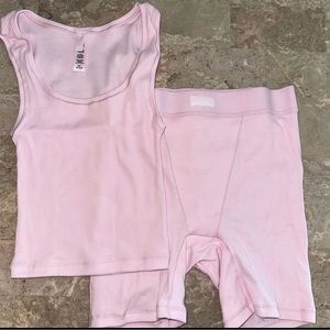 LIGHT PINK SKIMS SET SIZE M